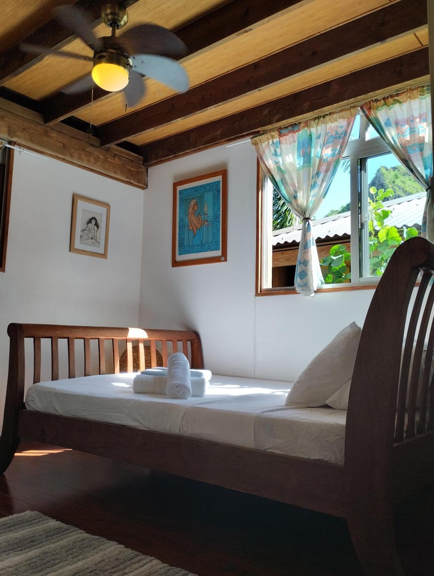 Tema'E Beach House Temae Kültér fotó
