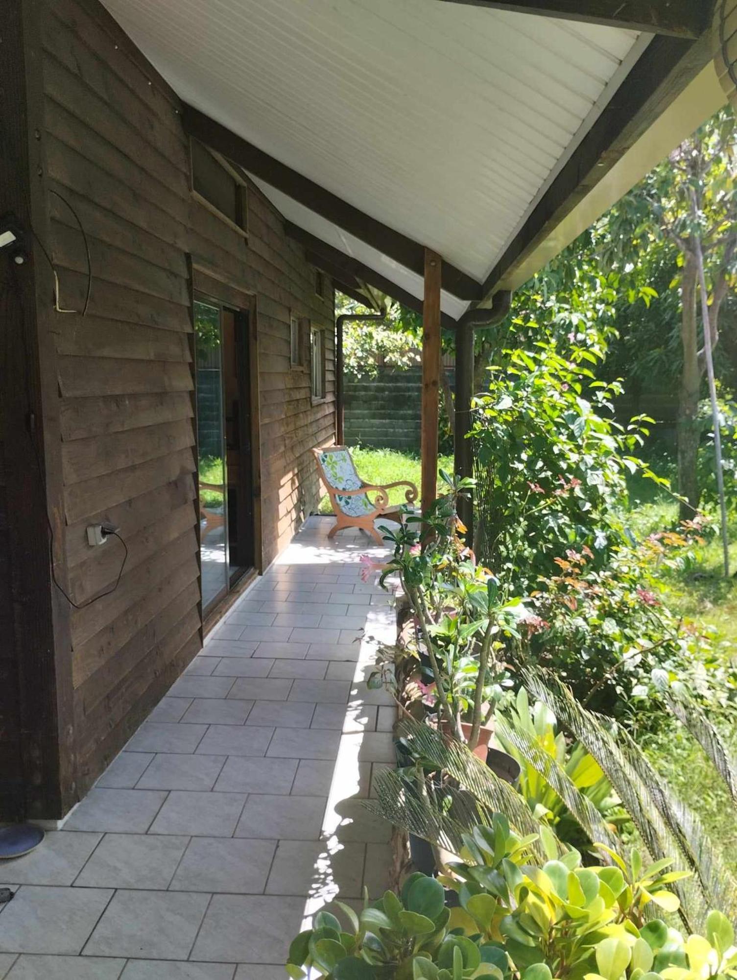 Tema'E Beach House Temae Kültér fotó