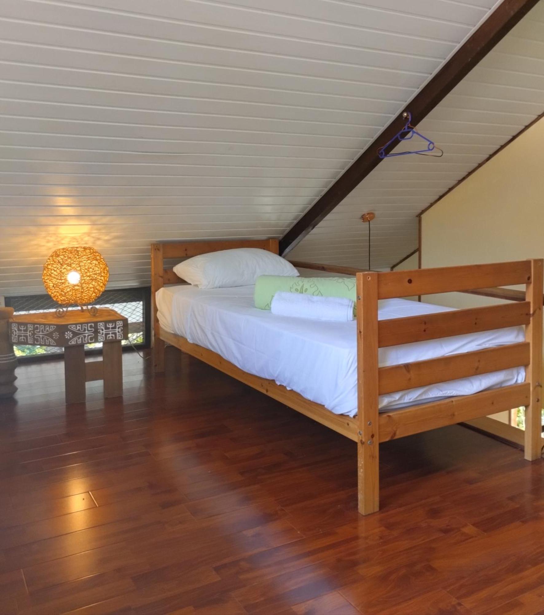 Tema'E Beach House Temae Kültér fotó